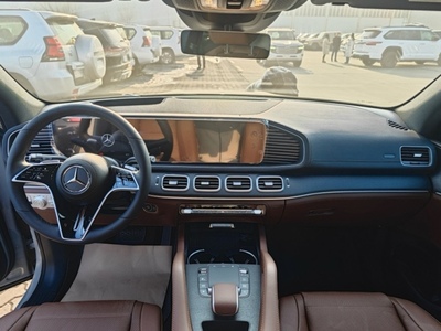 25款奔馳GLE450平行進口 3.0T強勁動力，配置顏色豐富，70多萬起售